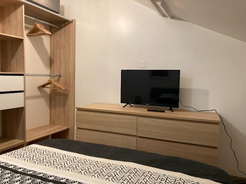 Les Spas De La Chartreuse Tarbes Habitación foto